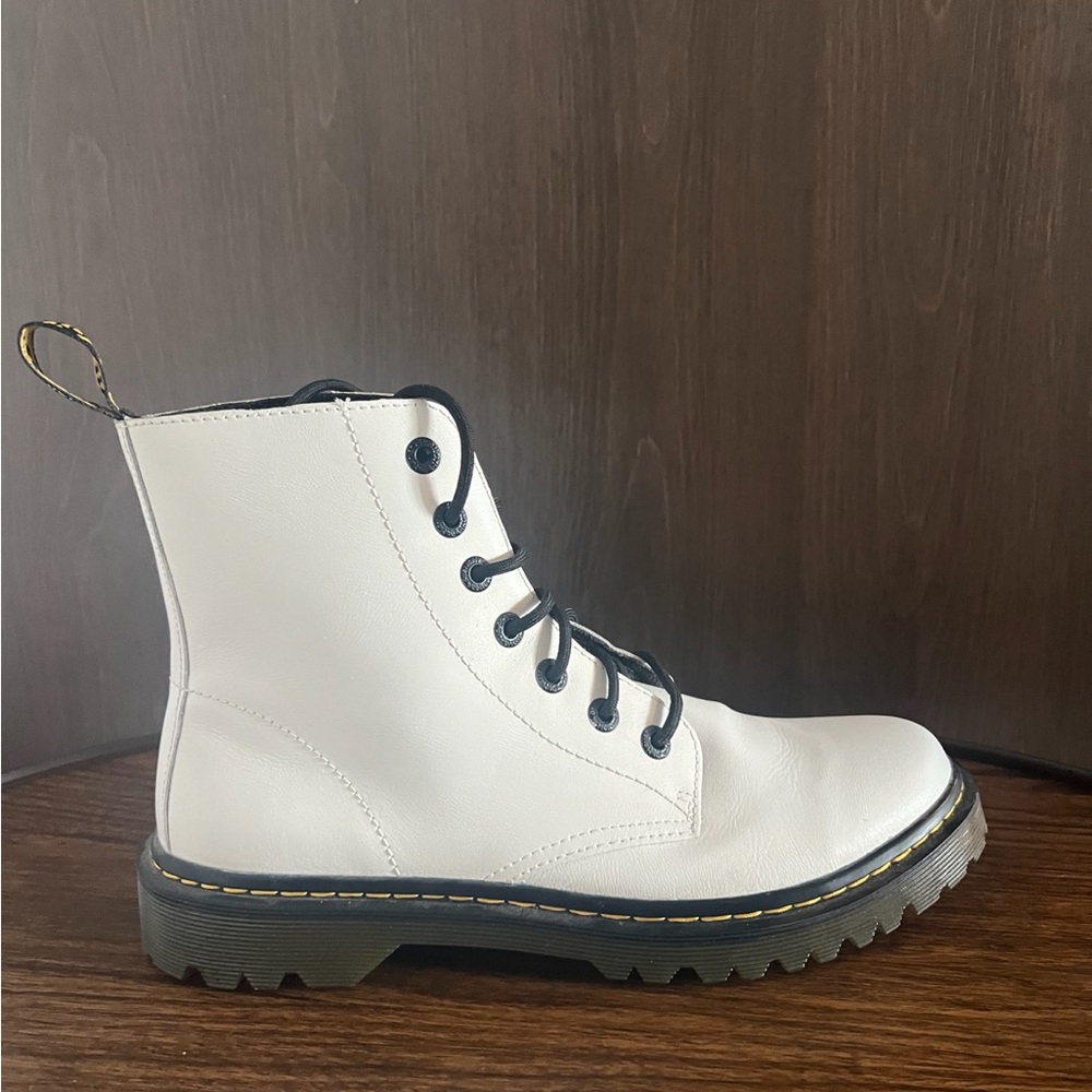 Dr Martens Luana White Leather Combat Boots Lace Up Size 11 EU 42